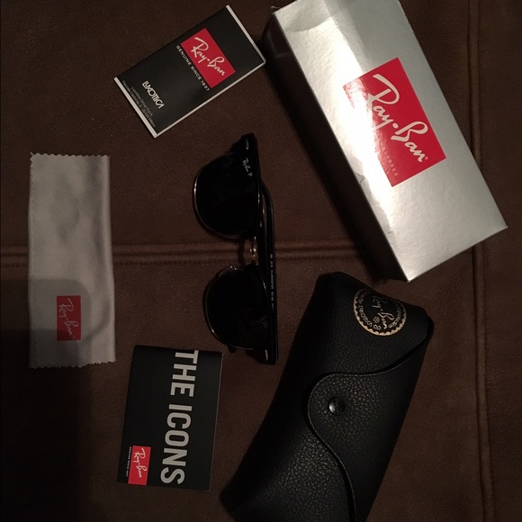 *SOLD* Ray Ban Clubmaster polarized sunglasses - Picture 2 of 4