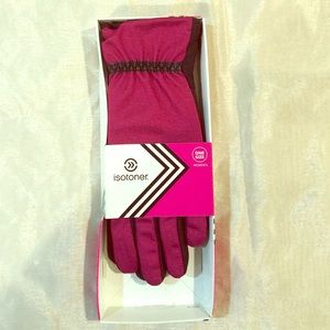 Isotoner women's stretch gloves. One size fits all