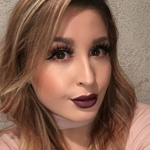 Meet your Posher, Brenda