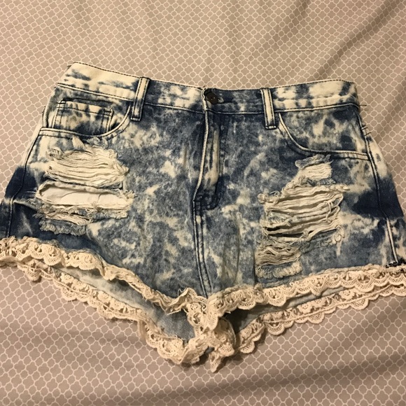 Forever 21 crop/bleached high waisted shorts