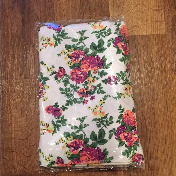 Swaddle Set - Picture 4 of 4