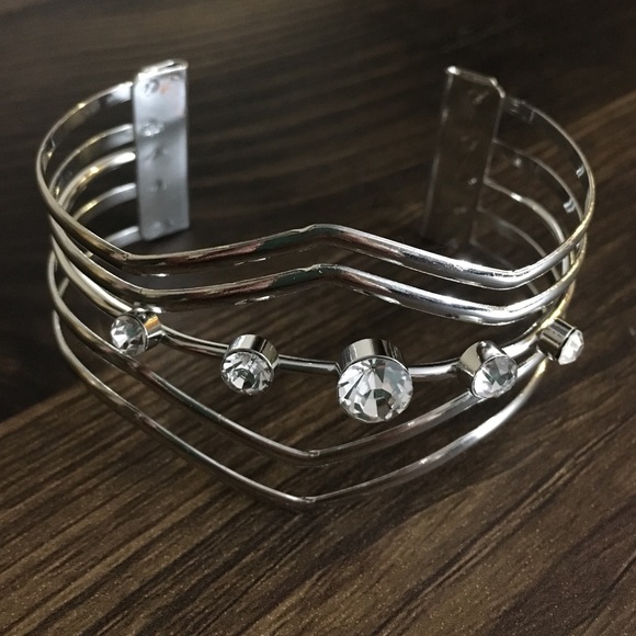 unbranded Jewelry - 5/$25 SALE  - Silver Tone Open Cuff Bracelet
