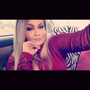 Meet your Posher, Amber