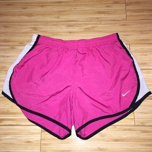 Nike Dry Tempo Short