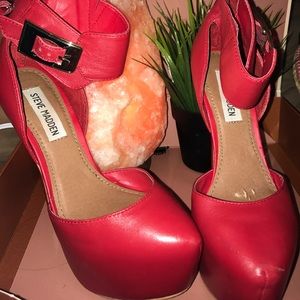 Steve Madden 6.5 Red Leather Heels