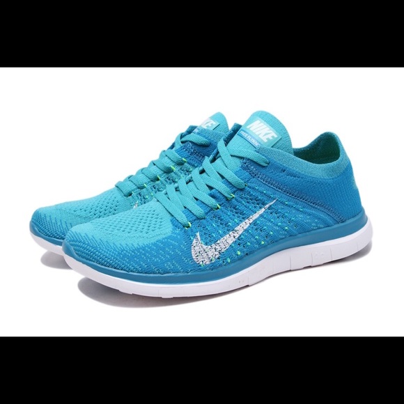 Nike Shoes - FOR @gabbyy123!  Nike Flyknit Free Runs 4.0 *HOLD*
