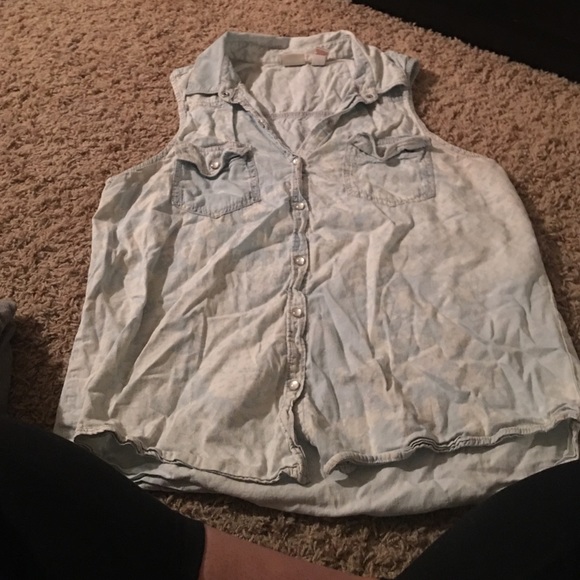 Mudd blouse, barely worn, XL but fits like a L