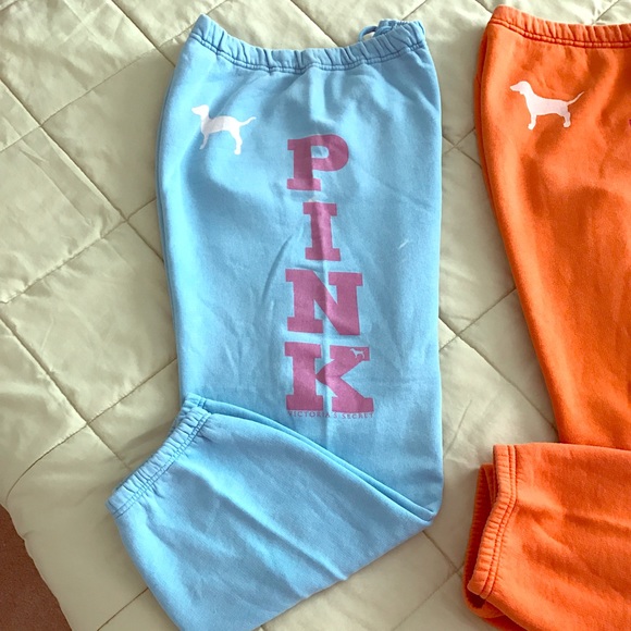 😎GORGEOUS color💙Victoria Secret PINK sweats.