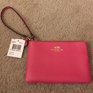 NWT Coach wristlet