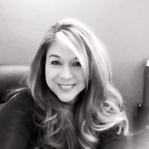 Meet your Posher, Lori