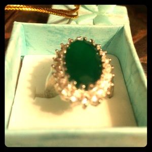 Beautiful 1 1/2 ct emerald and white zircon 925 so