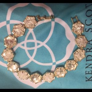 🚨SOLD🚨 Grace Bracelet in Crackled Crystal