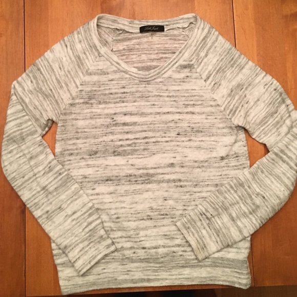 Laila Jayde sweater