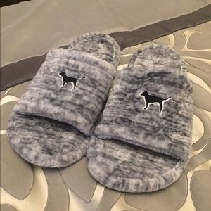 VS PINK Sliders NWOT