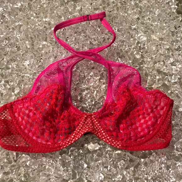 NWT Victoria's Secret Bra 34C - Picture 2 of 2