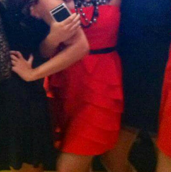 Red strapless Gianni Bini mini dress