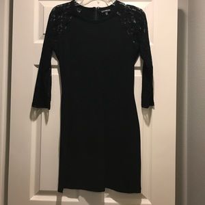 Black express dress with lace sleeves