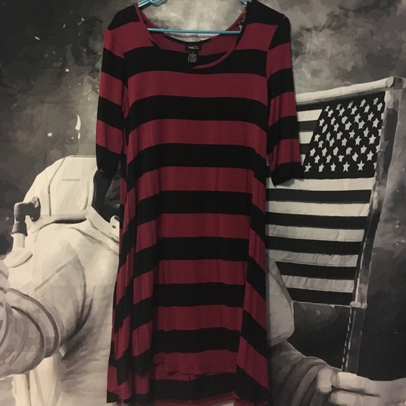 🖤💗Rue 21 striped dress💗🖤