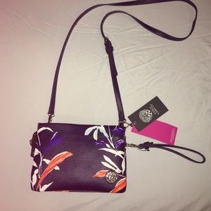 Vince Camuto Shoulder bag