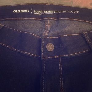 NWT - Old Navy Plus 18 - Skinny Jean