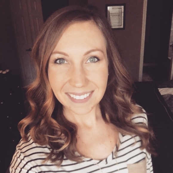 Meet your Posher, Tiffany