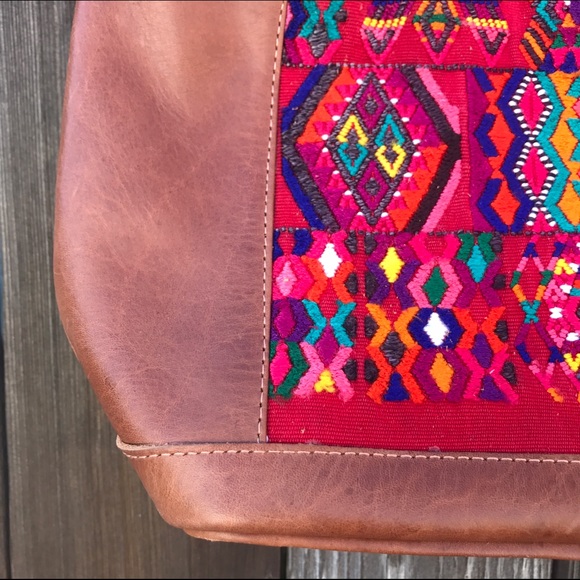 **SOLD** Tan Leather Gypsy Day Bag NWOT - Picture 4 of 8