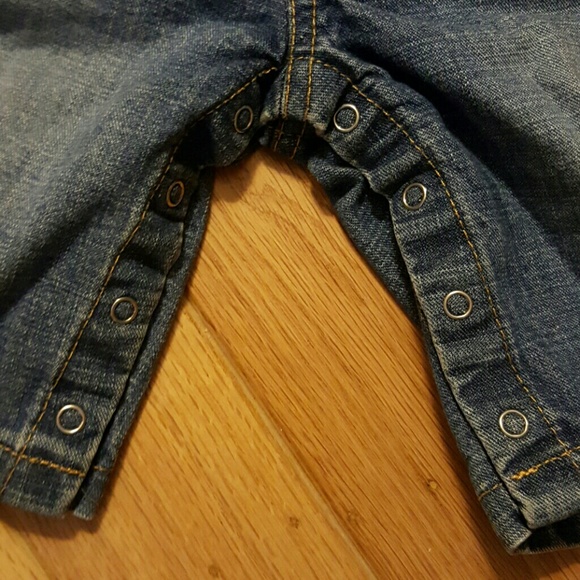 Old Navy Bottoms Donating Sunday Snap Crotch Baby Jeans 3 Months