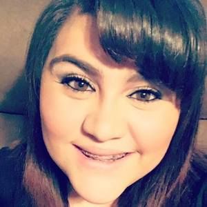 Meet your Posher, Ana