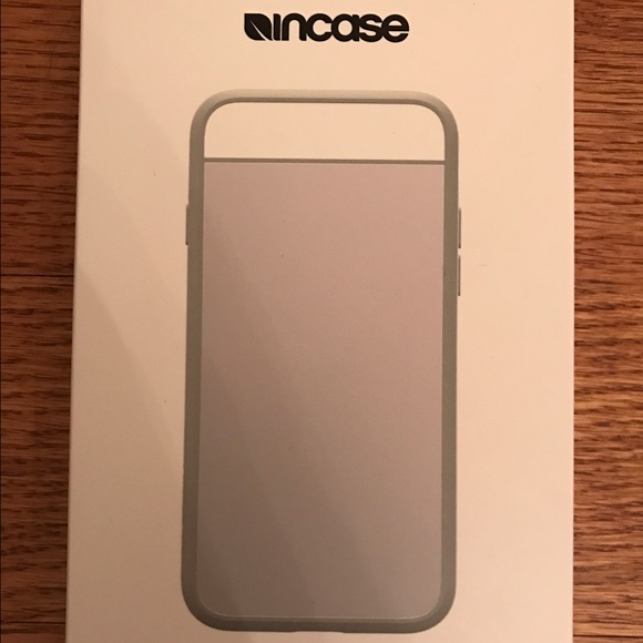 🆕 Incase iPhone 7 phone case - Picture 1 of 2