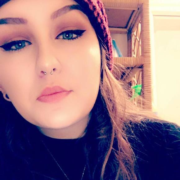 Meet your Posher, Journee