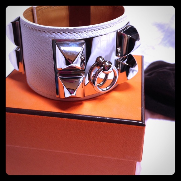 Hermes CDC Kelly Dog Bracelet Cuff White/Silver