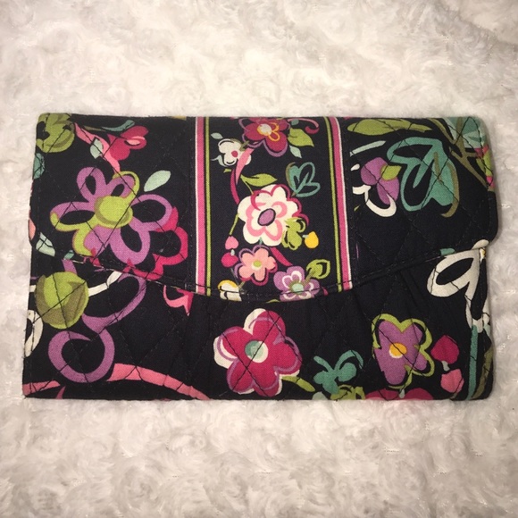 Vera Bradley Wallet in "Ribbons"