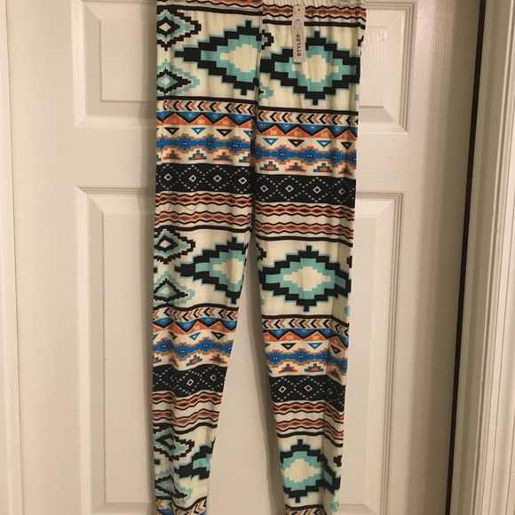 Aztec print leggings