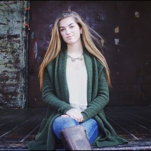 Meet your Posher, Rachelle