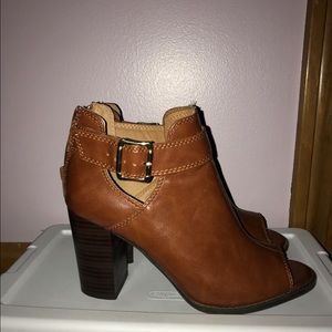 Open toed brown booties
