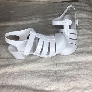 American apparel white jelly shoes