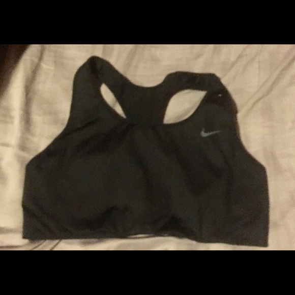 Large Black Nike Sports Bra