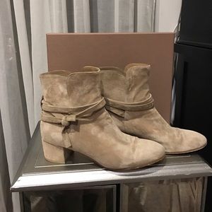 Gianvito Rossi booties