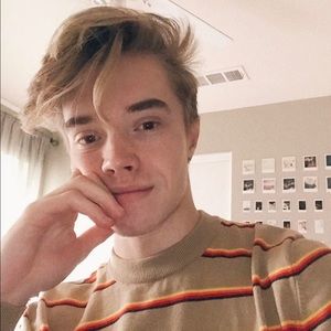 Meet your Posher, Conner