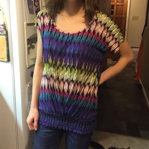 SALE!! Cable and Gauge multicolor tee medium