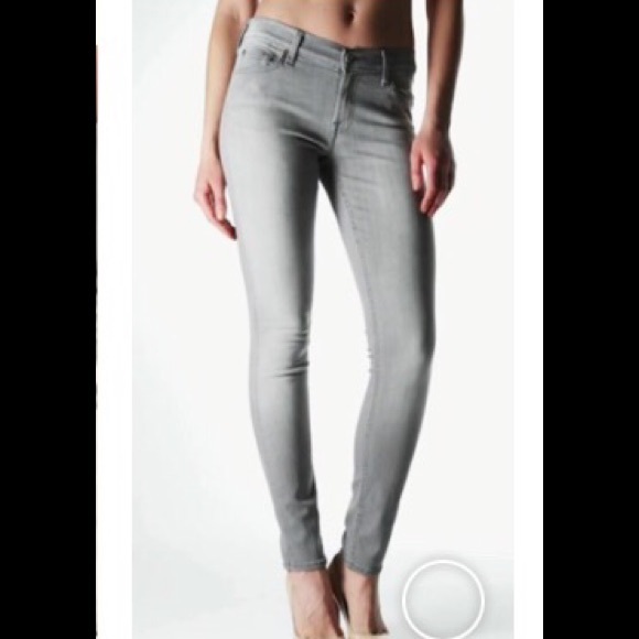 7 for all mankind,  NWOT The Skinny slim illusion
