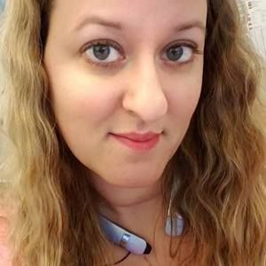 Meet your Posher, Crystal