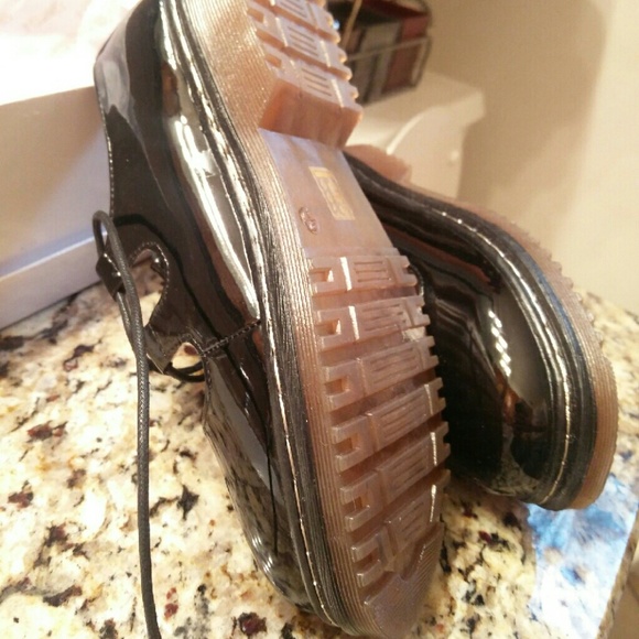 Lace up cleated ballet shoes - Picture 4 of 4