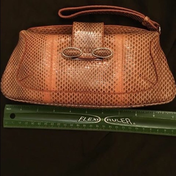 🚫SOLD🚫Tods small clutch - Picture 2 of 4