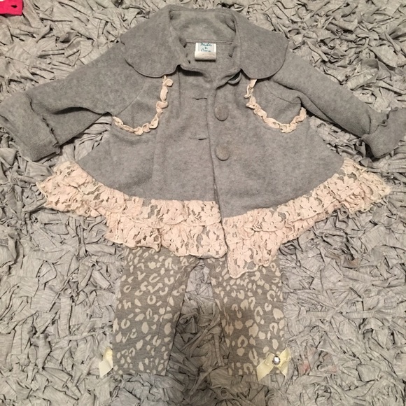 Peaches n Cream jacket and leggings set