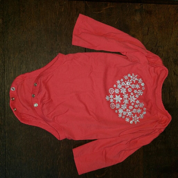 12 month old long sleeve Price limited time only!!