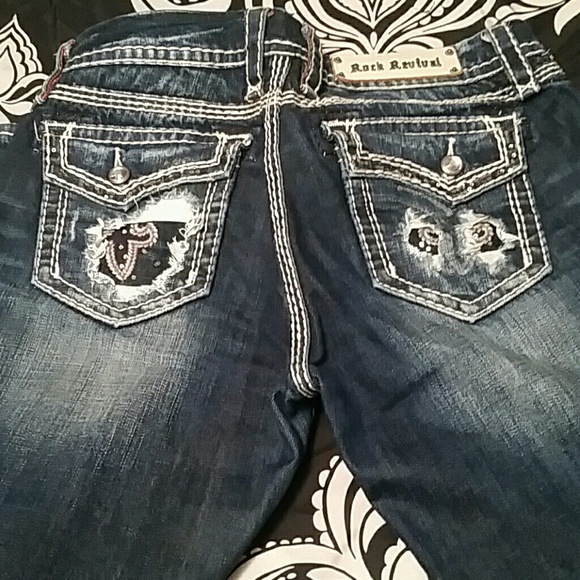 RR jeans size 30 kai 👑Hold👑👑 for @missymommy1