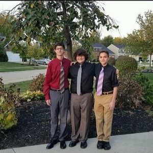 Meet your Posher, Raymond