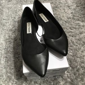 Steve Madden Flats