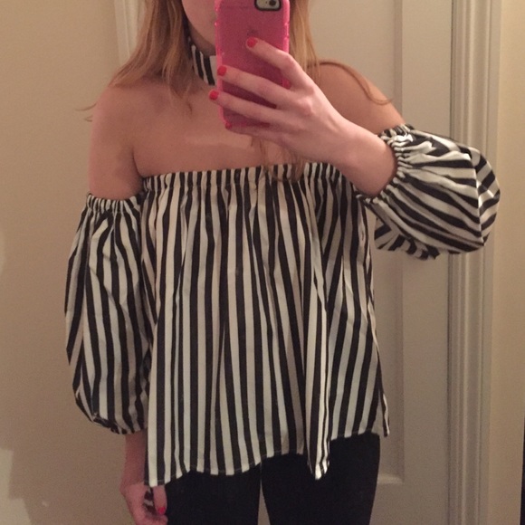 Stripe Off The Shoulder Top With Matching Choker
